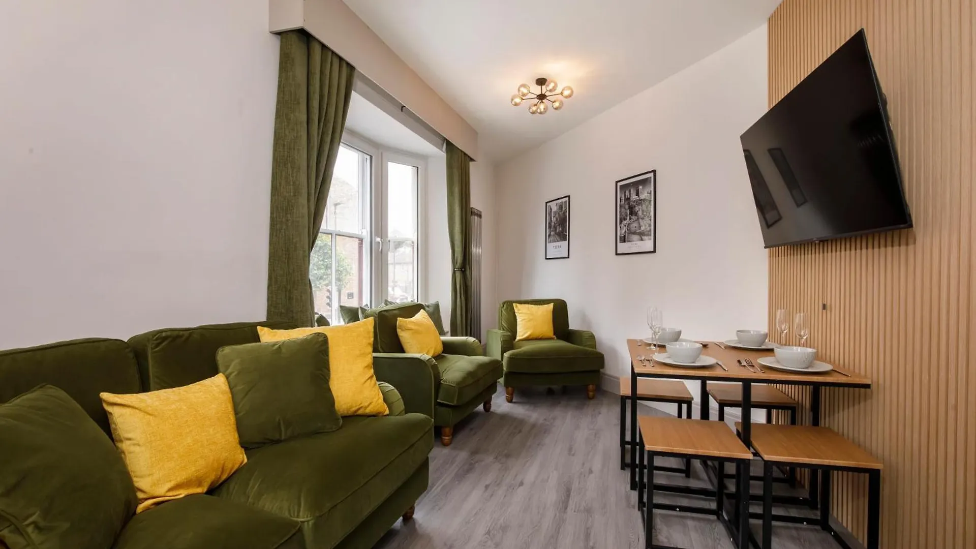 Clarence Street Luxury City Centre Apartment Close To Minster York