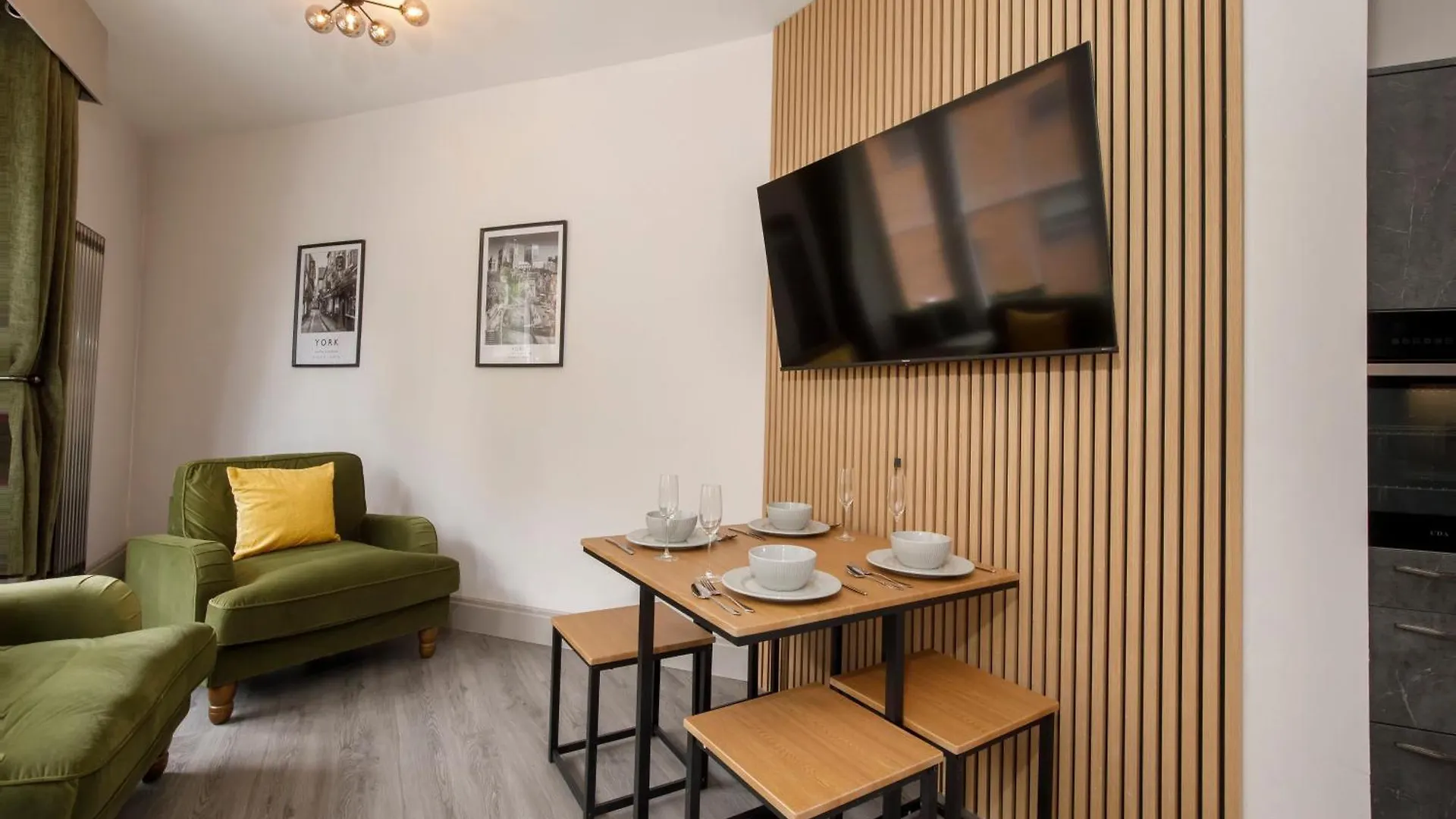 Clarence Street Luxury City Centre Apartment Close To Minster York United Kingdom
